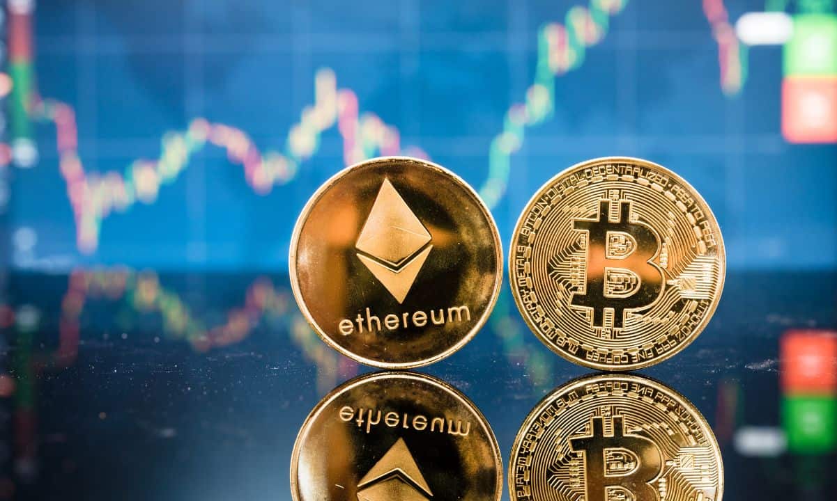 Crypto Funds Explode With $1.1B Weekly Surge as BTC, ETH, and XRP Lead Recovery